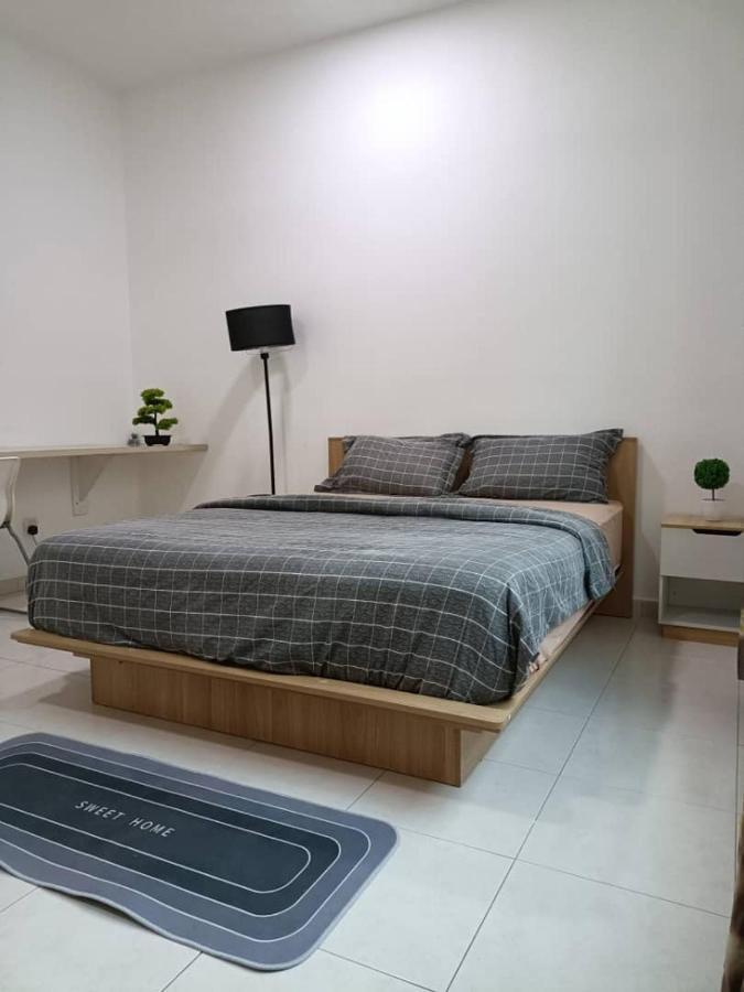 Home Feel-Hibiscus Suites Kampar Eksteriør billede