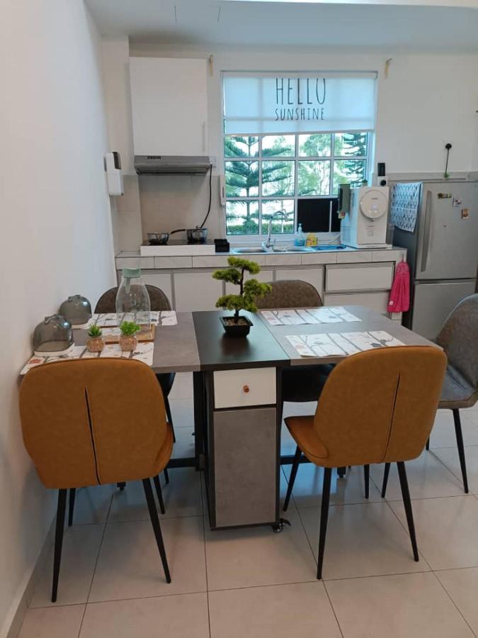 Home Feel-Hibiscus Suites Kampar Eksteriør billede
